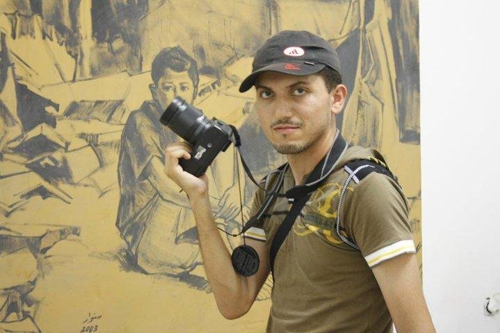 الفنان التشكيلي محمد محارب محمد الحاج: ريشة بحجم الوطن الفنان التشكيلي محمد محارب محمد الحاج: ريشة بحجم الوطن
