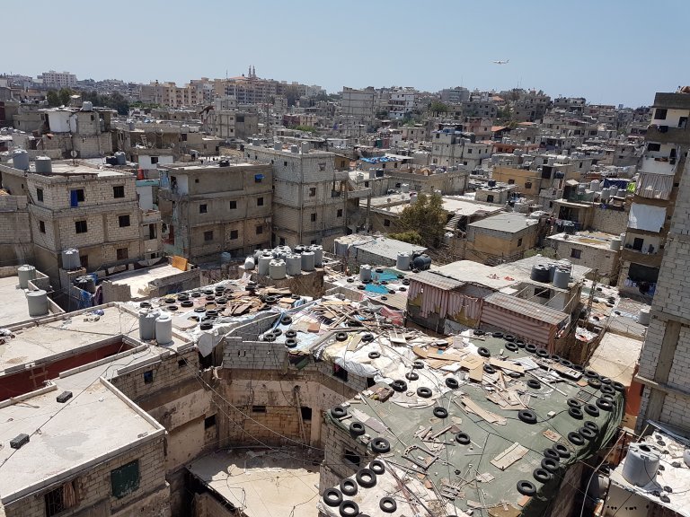 إشكالية إعطاء اللاجئين الفلسطينيين في لبنان حقوقهم المدنية  | موسوعة المخيمات الفلسطينية