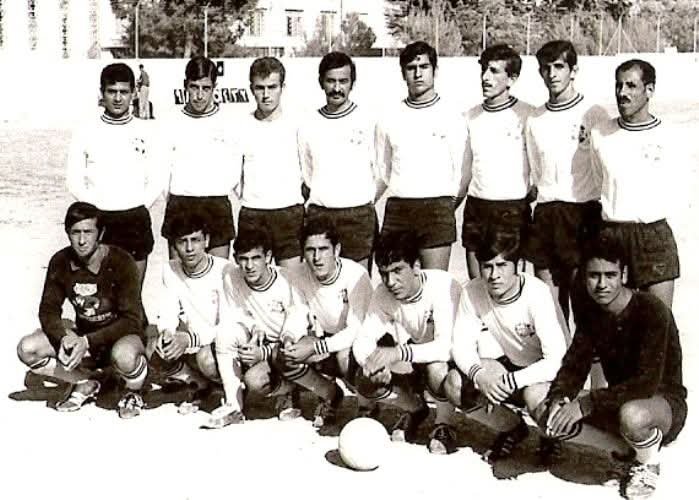 فريق جمعية الشبان المسيحية قبل 55 عاما  | موسوعة المخيمات الفلسطينية