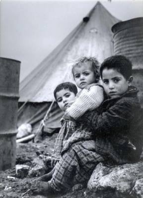 الصغار ... عينهم على الوطن
