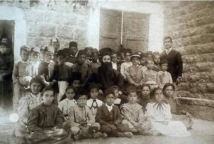 يوميات ومذكرات مدير المدارس الروسية في فلسطين اسكندر كزما ١٩٣٧-١٨٥٩م  | موسوعة المخيمات الفلسطينية