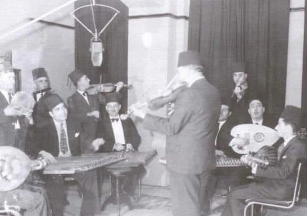 إذاعة القدس آذار من العام 1936م  | موسوعة المخيمات الفلسطينية