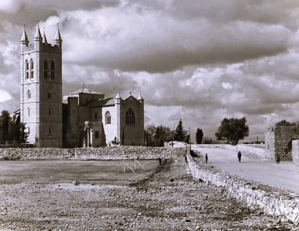 صورة نادرة لملعب المطران في القدس  | موسوعة المخيمات الفلسطينية