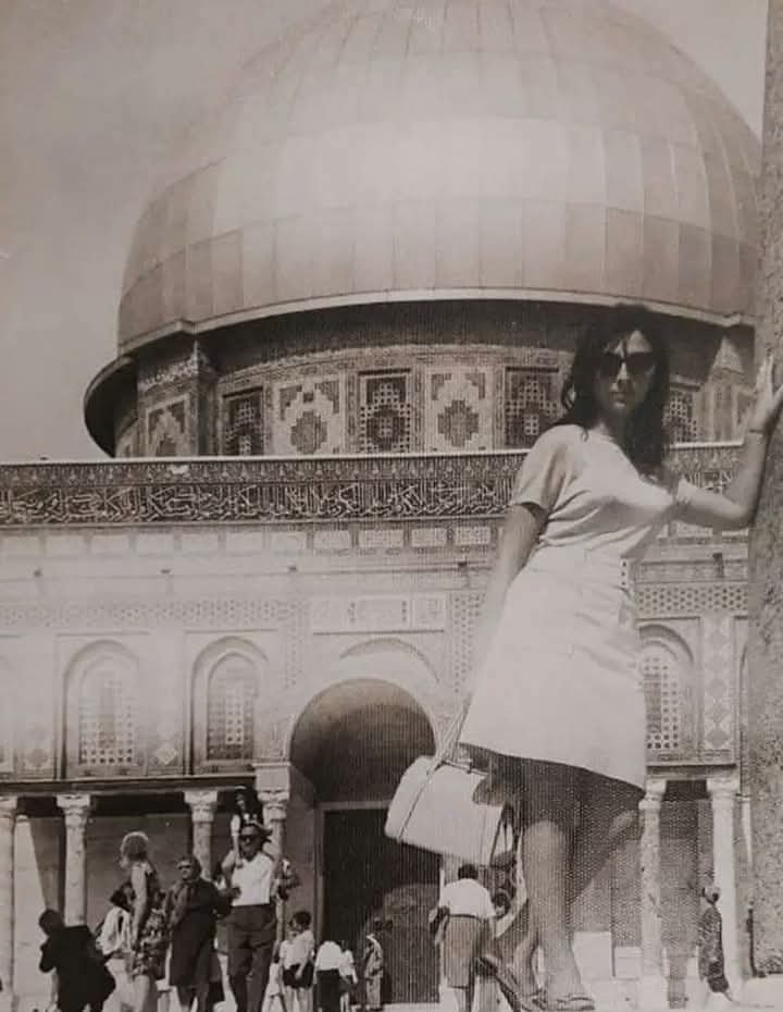الفنانة فيروز في القدس قبل ٦١ عاما.. الفنانة فيروز في القدس قبل ٦١ عاما..