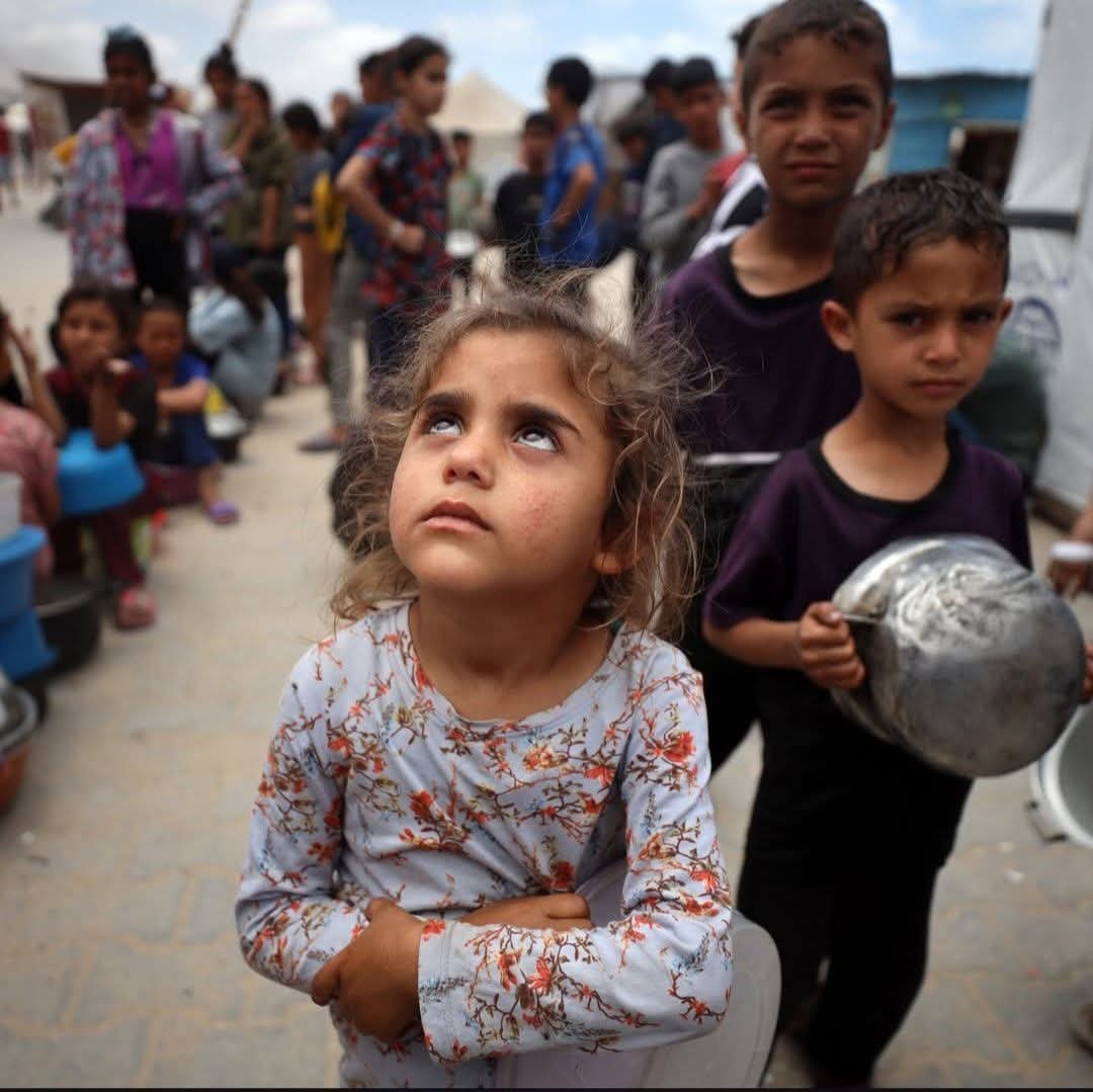 انظر في وجوهنا… سترى غزة في ملامحنا  | موسوعة المخيمات الفلسطينية