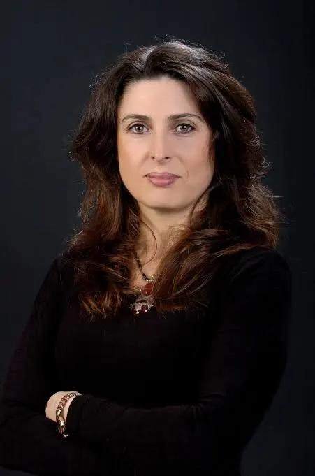 ربما لم يكن سلاحاً قاتلاً لكنه قد يوقف القتل _ المخرجة الفلسطينية-مي المصري