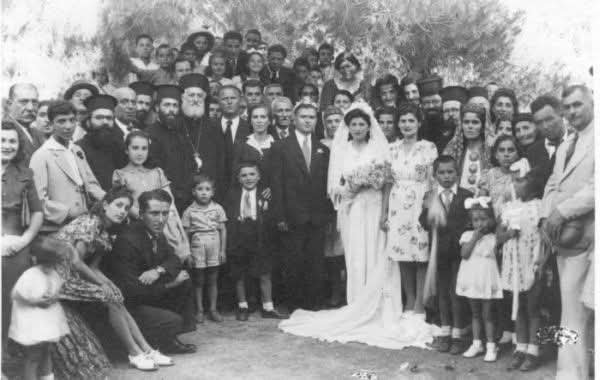 اليونانيون  في مخيم نصيرات