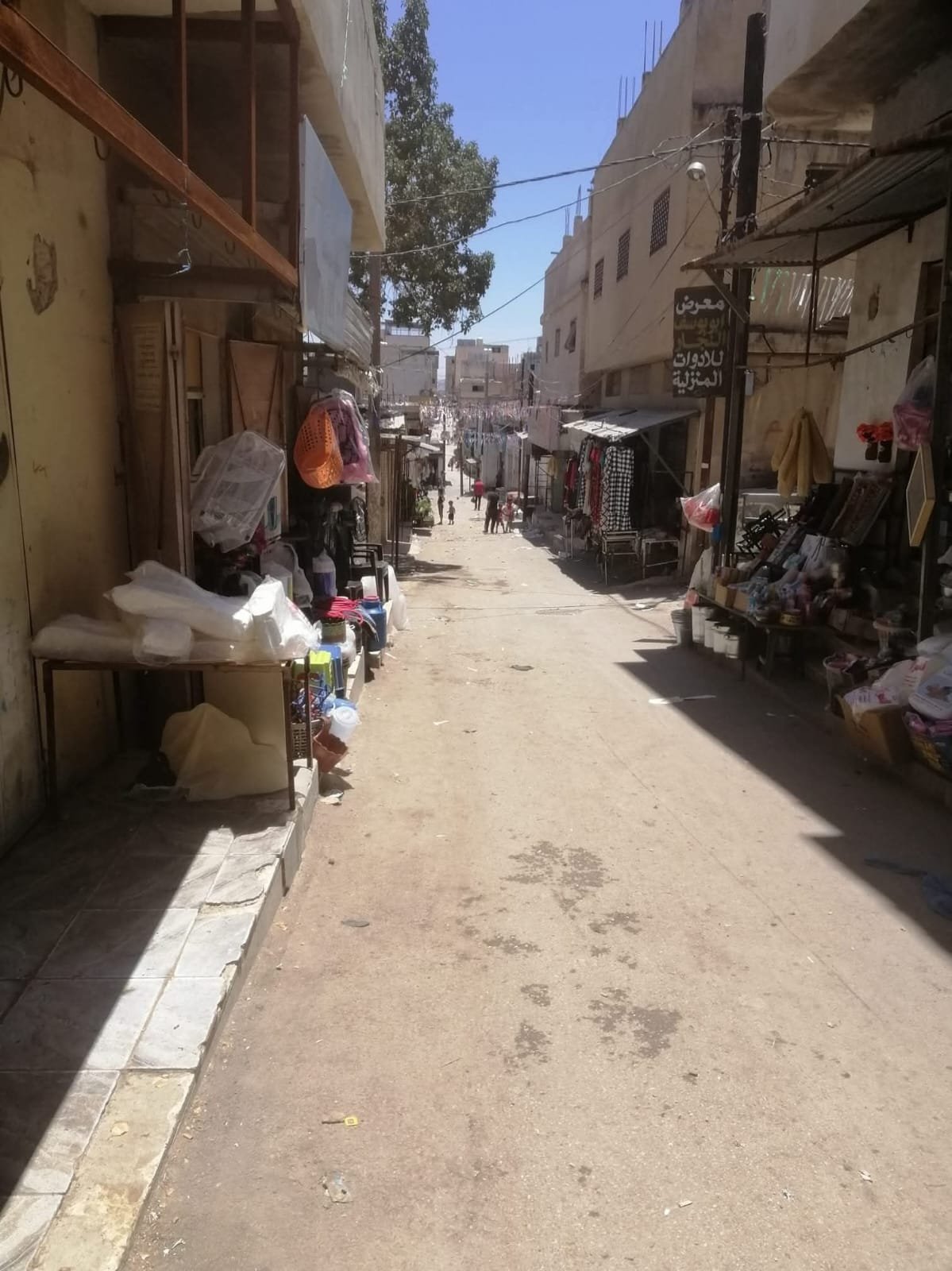 مخيم غزة - شارع من السوق